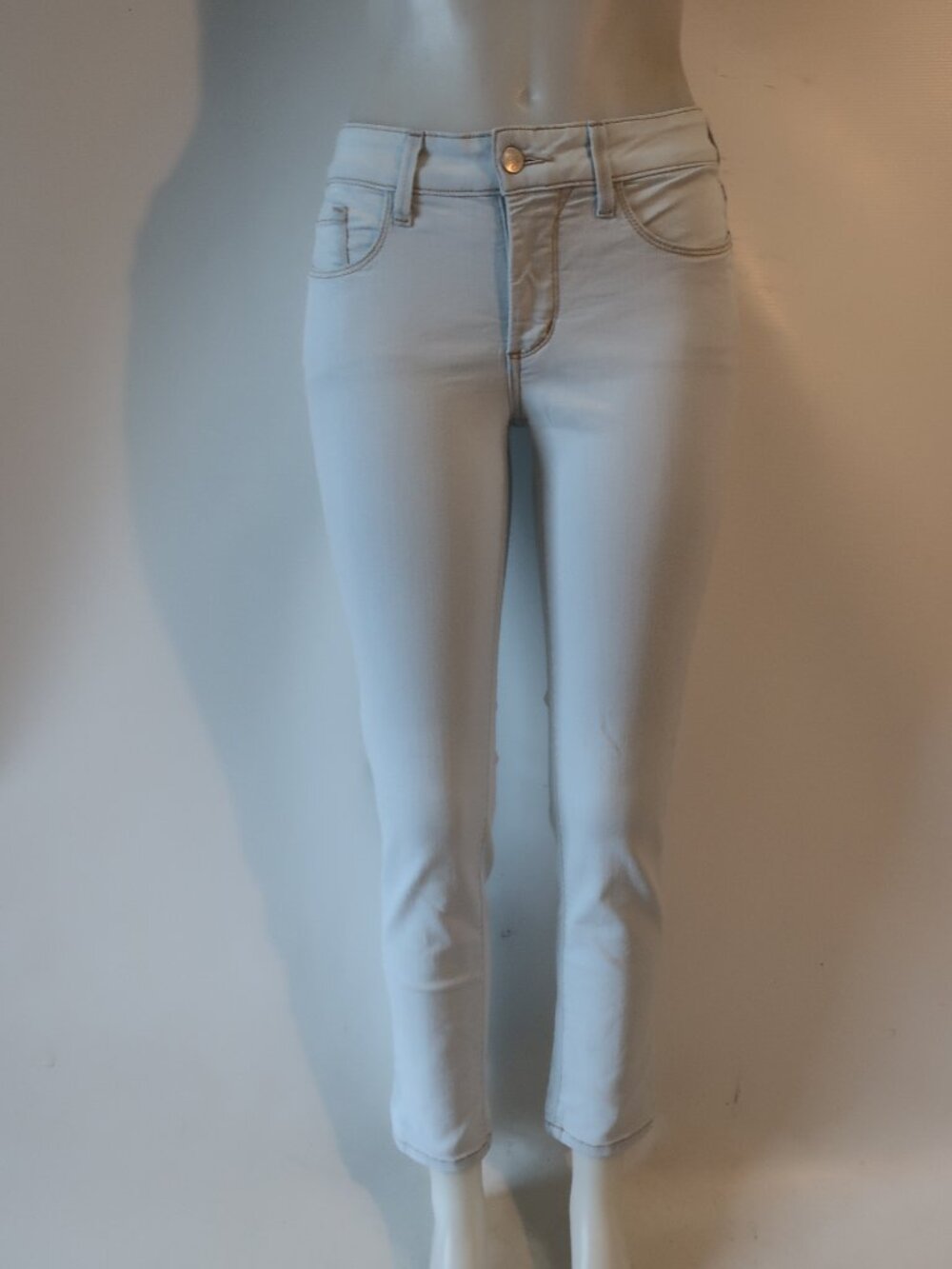 Womens NYDJ Powder Blue (Item- 36) Lift Tuck Tech Legging Jeans 0P